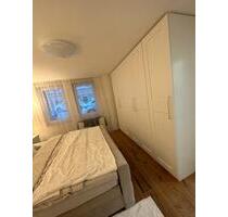 3 Zimmer Wohnung mit kleinen Garten und Einbauküche - Stuttgart Stuttgart-Ost