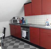 1-Zimmer Dachgeschosswohnung - Möbliert - Singen Süd - Singen (Hohentwiel)
