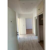 3 Zimmer Wohnung in Berzdorf - 1.300,00 EUR Kaltmiete, ca.  74,00 m² in Brühl (PLZ: 50321)