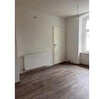 Gemütliche 3 - Zimmer Wohnung im 1.OG in der Innenstadt - Bernburg (Saale)