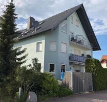helle 2 Zimmer Souterrain Wohnung in Verkehrsberuhigter Zone - Waldsee