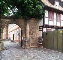 Möblierte 2,5-Zimmer Wohnung EG (45 m²) mit EBK in der Altstadt - Halberstadt