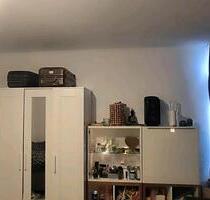 1 Zimmer in 2 Zimmer WG Wohnung in Offenburg