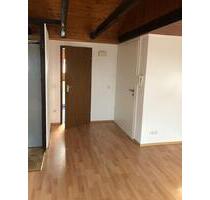 Karlstein 3 Zimmer DG mit Weitblick – zentral & ruhig gelegen - Karlstein am Main