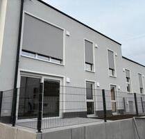 Sozialwohnung mit 4 Zimmer sofort zu beziehen - Zachenberg