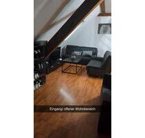 4 Zimmer DG Wohnung - 1.100,00 EUR Kaltmiete, in Leutkirch im Allgäu (PLZ: 88299)