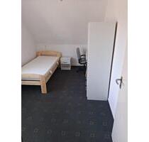 Zimmer in Hildesheim Einum - 430,00 EUR Kaltmiete, in Hildesheim (PLZ: 31135) Oststadt/Stadtfeld