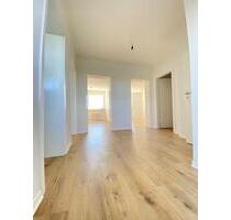 *** Über den Dächern von Marl *** Top renoviert *** 3-Zimmer @%§4 großer Balkon ***