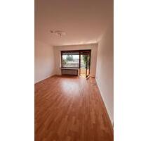 3 Zimmer , Küche , Diele , Bad , Balkon - Krefeld Bockum