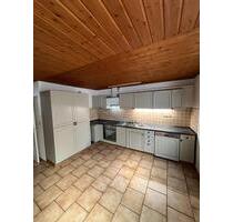 2 Zimmer Wohnung in Kreßberg - 660,00 EUR Kaltmiete, ca.  65,00 m² in Kreßberg (PLZ: 74594)