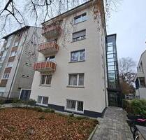 2-Zi-DG-Wohnung im Frankfurter Westend! - Frankfurt am Main Innenstadt 2