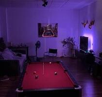 Großes WG Zimmer mit eigenem Bad und Flur - Saarbrücken