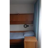 Furnished Room Möbliertes Zimmer – 5 Min to Leverkusen Mitte –