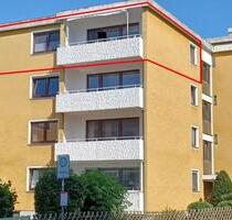 Helle 2 Zimmer Wohnung mit Loggia und Gäste-WC in Hameln