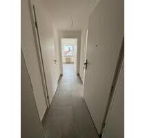 2 Zimmer Dachgeschosswohnung Kernsaniert erstbezug - Carlsberg