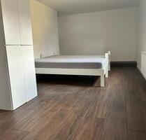 Wohnung, WG Zimmer zu vermieten mit Gartenanteil - Augsburg Bergheim
