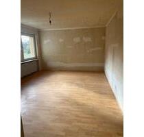 3 NKM frei + Gutschein 1.000,00 € Sehr schöne 3 Zimmer Wohnung mit Balkon in Duisburg zu vermieten