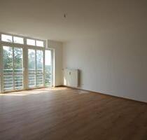 +++FRISCH RENOVIERTES 1 ZIMMER APPARTEMENT in WEIDACH+++ - Weitramsdorf