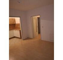 1 12-Zimmer Wohnung - 420,00 EUR Kaltmiete, in Hameln (PLZ: 31785)