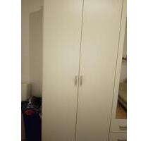 Zimmer in Frau WG zu vermieten - 550,00 EUR Kaltmiete, in Köln (PLZ: 51105) Kalk