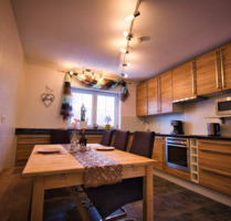 6- Zimmer Wohnung in Traunreut zu vermieten.