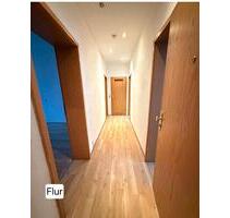 3-Zimmer Wohnung - 450,00 EUR Kaltmiete, in Remscheid (PLZ: 42853)