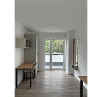 WG Zimmer in 4er Frauen-WG - 370,00 EUR Kaltmiete, ca.  20,00 m² in Bielefeld (PLZ: 33613) Schildesche