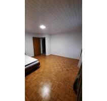1 Zimmer Einliegerwohnung - 650,00 EUR Kaltmiete, in Spaichingen (PLZ: 78549)