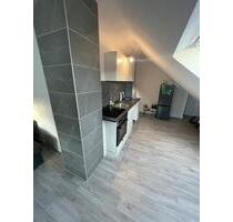 2-Zimmer Dachgeschosswohnung [Neu renoviert] - Schwäbisch Gmünd
