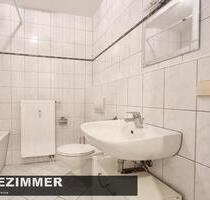 2 Zimmer mit kleiner EBK - 270,00 EUR Kaltmiete, ca.  42,35 m² in Zwickau (PLZ: 08056)