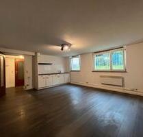 1 Zimmer Souterrain Wohnung - 550,00 EUR Kaltmiete, in Frankfurt am Main (PLZ: 65934) Nied