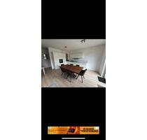 Moderne 3-Zimmer Wohnung mit Einbauküche und TG-Stellplatz - Bonn Küdinghoven
