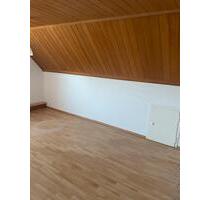 3-Zimmer DG-Wohnung mit Dachterrasse in BS-Nord - Wendeburg