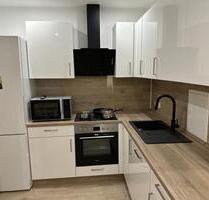 5 er WG Zimmer - 300,00 EUR Kaltmiete, ca.  12,00 m² in Berlin (PLZ: 12627) Marzahn-Hellersdorf
