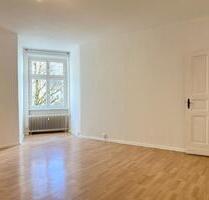 1,5-Zimmer Altbauwohnung mit EBK & modernes Bad in Berlin-Wedding