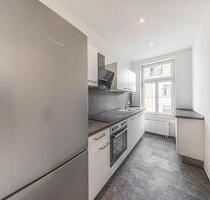 Altlindenau I 2 Zimmer I Tageslichtbad mit Wanne I neue Einbauküche I frisch renoviert - Leipzig Altwest
