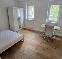 1-Zimmer in 3er Wohngemeinschaft mit gehobener Ausstattung in Stuttgart-Bad Cannstatt