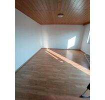Zwei Zimmer zur Untermiete - 600,00 EUR Kaltmiete, in Höchstadt an der Aisch (PLZ: 91315)