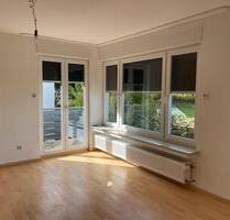 3 Zimmer Wohnung, renoviert, hell, Bettenhausen Eichwald - Kassel