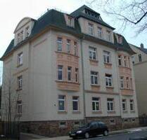 Schöne 3-Zimmer Wohnung im DG in Haus mit großem Garten - Limbach-Oberfrohna