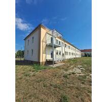 * 3-Zimmer Wohnung in Zschornewitz * - Gräfenhainichen