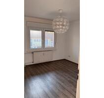 3 Zimmer Wohnung *teilmöbliert* mit EBK & Balkon in Dortmund