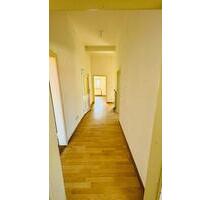 Helle, zentral gelegene 4 Zimmerwohnung, WG-geeignet, in Gießen