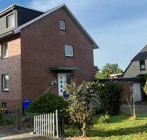 2,5 Zimmer DG Wohnung im Dreifamilienhaus - Beverstedt