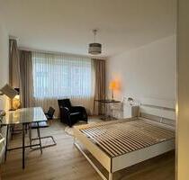 Sanierte, gut geschnittene 2,5-Zimmer-Wohnung für 2er-WG - möbliert - Hamburg Altona