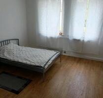 Ich biete 1 Zimmer in einer Wohngemeinschaft an - Bad Salzuflen Ehrsen-Breden