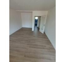 1-Zimmer Wohnung - 600,00 EUR Kaltmiete, ca.  38,00 m² in Düsseldorf (PLZ: 40599) Stadtbezirk 9