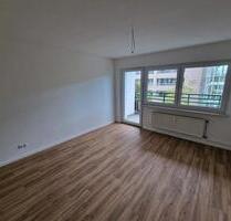 Schöne 3 Zimmer Wohnung mit Balkon in Düsseldorf Bilk (Uni nah)