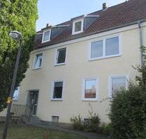 Gemütliche 3 Zimmer im 2. OG (DG), mit EBK, Arnsberg, Lasmecke 33
