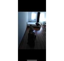1 Zimmer Wohnung - 360,00 EUR Kaltmiete, ca.  25,00 m² in Kaiserslautern (PLZ: 67655) Betzenberg
